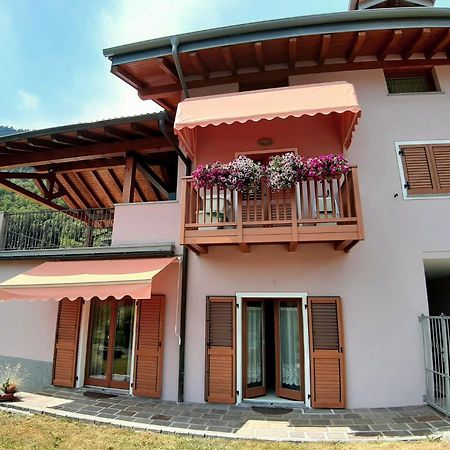 Casa Vacanze Cillà Comano Terme Exterior foto